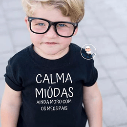 T-shirt AINDA MORO COM OS MEUS PAIS