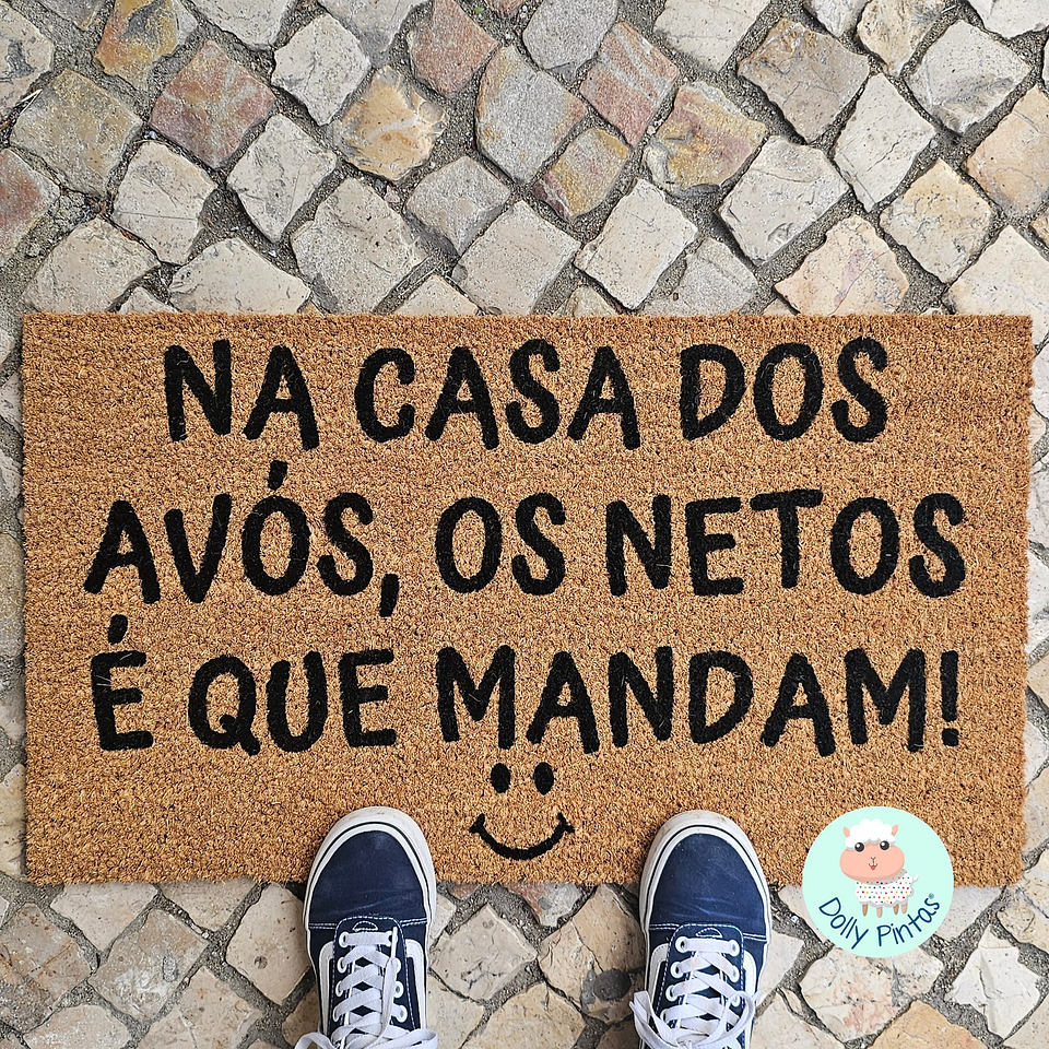 Tapete Entrada NA CASA DOS AVÓS OS NETOS É QUE MANDAM Personalizado 3