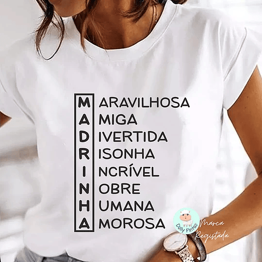 T-shirt MADRINHA SOPA LETRAS Personalizada  (Adulto)