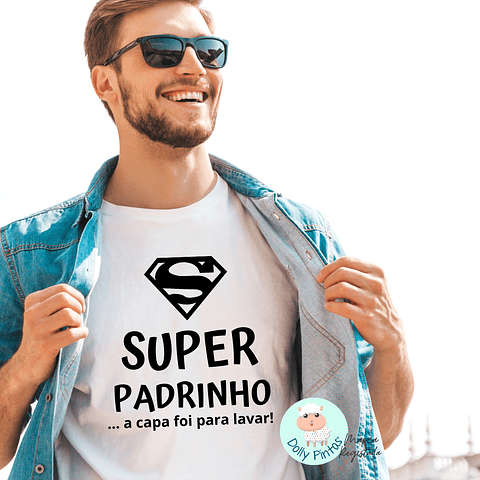 T-shirt SUPER CAPA FOI PARA LAVAR PADRINHO/MADRINHA Personalizada  (Adulto)