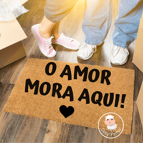 Tapete Entrada "O Amor Mora Aqui!" Personalizado