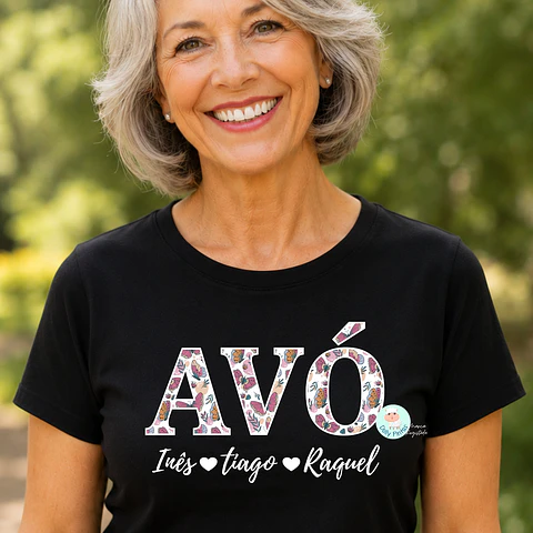T-shirt "Avó Borboletas" Personalizada (adulto)