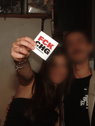 Autocolante FCK CHG branco