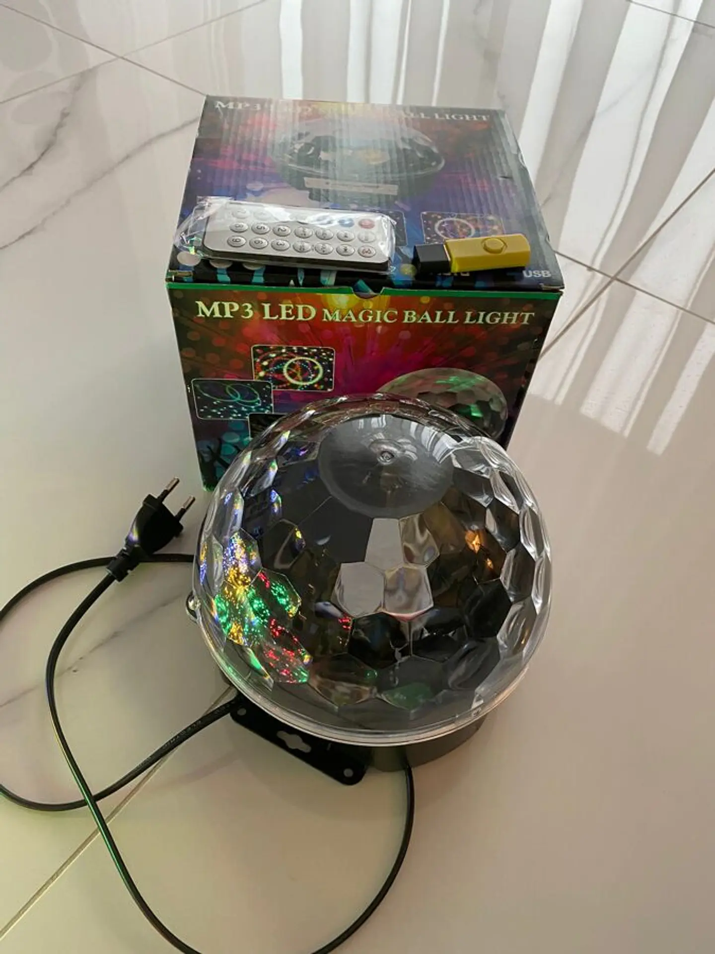 Projetor Luz e musica Rgb Giratório Musical Bluetooth 4