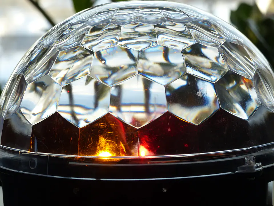 Projetor Luz e musica Rgb Giratório Musical Bluetooth 8
