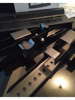 Suporte para TV de 15 a 42 polegadas  com inclinação 