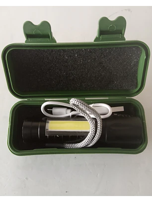 Mini Lanterna LED com Zoom e Função de Flash
