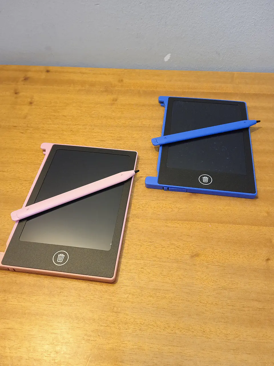 Tablet com tela LCD, 4,5 polegadas  2 cores 2