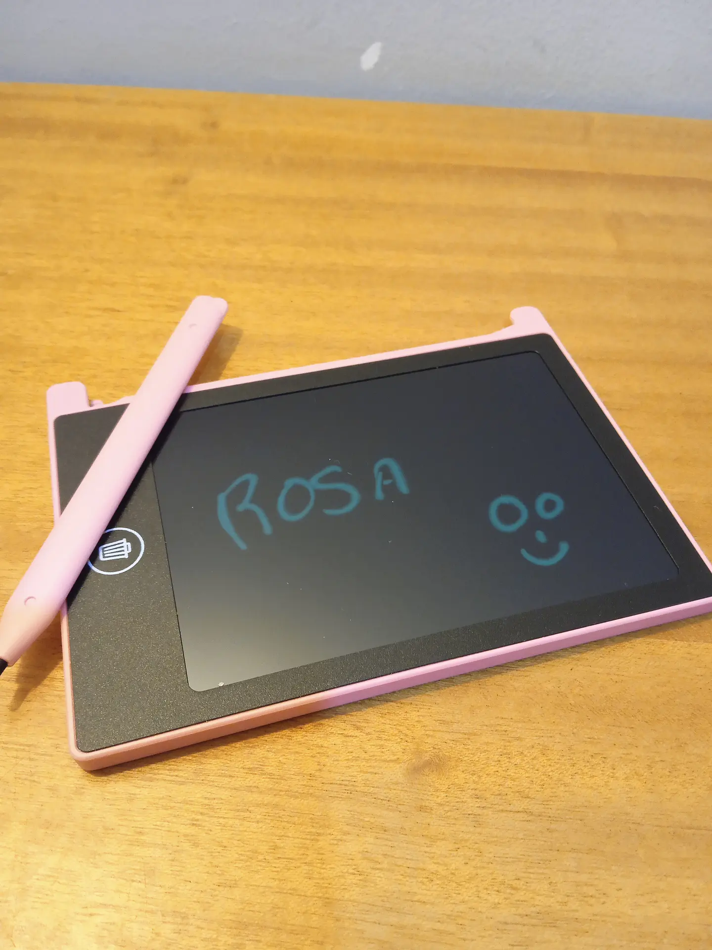 Tablet com tela LCD, 4,5 polegadas  2 cores 3