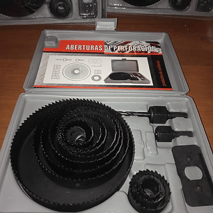 Caixa de 12 brocas redondas para serrar buracos de madeira