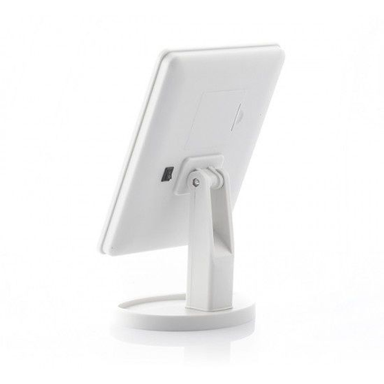 Espelho LED para Maquiagem 8