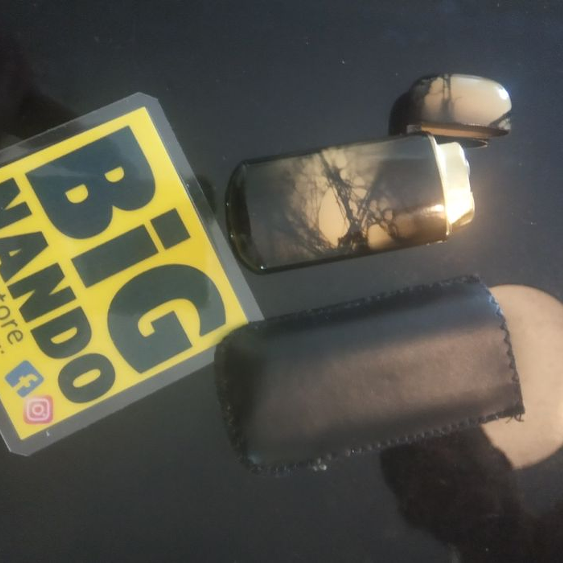 Isqueiros várias cores a prova de vento com bolsa 7