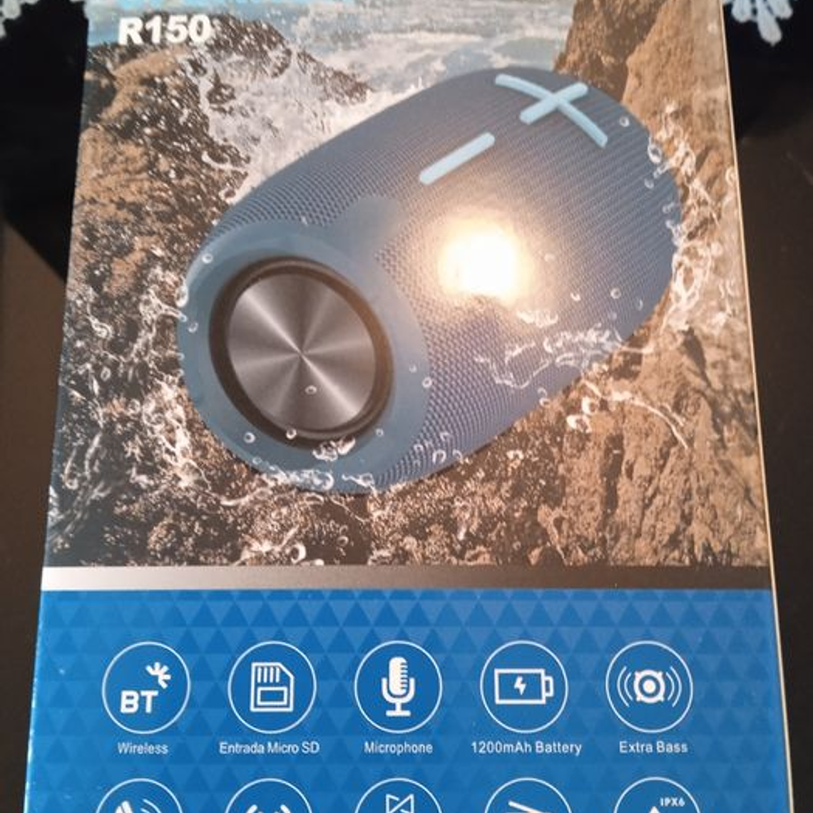 Coluna s/fios resistente a salpicos de água, C/rádio 8