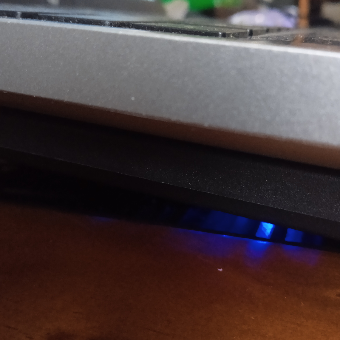 Ventilador de laptop de 14 polegadas  Laptops Ventilador de laptop de 14 polegadas refrigerador 4