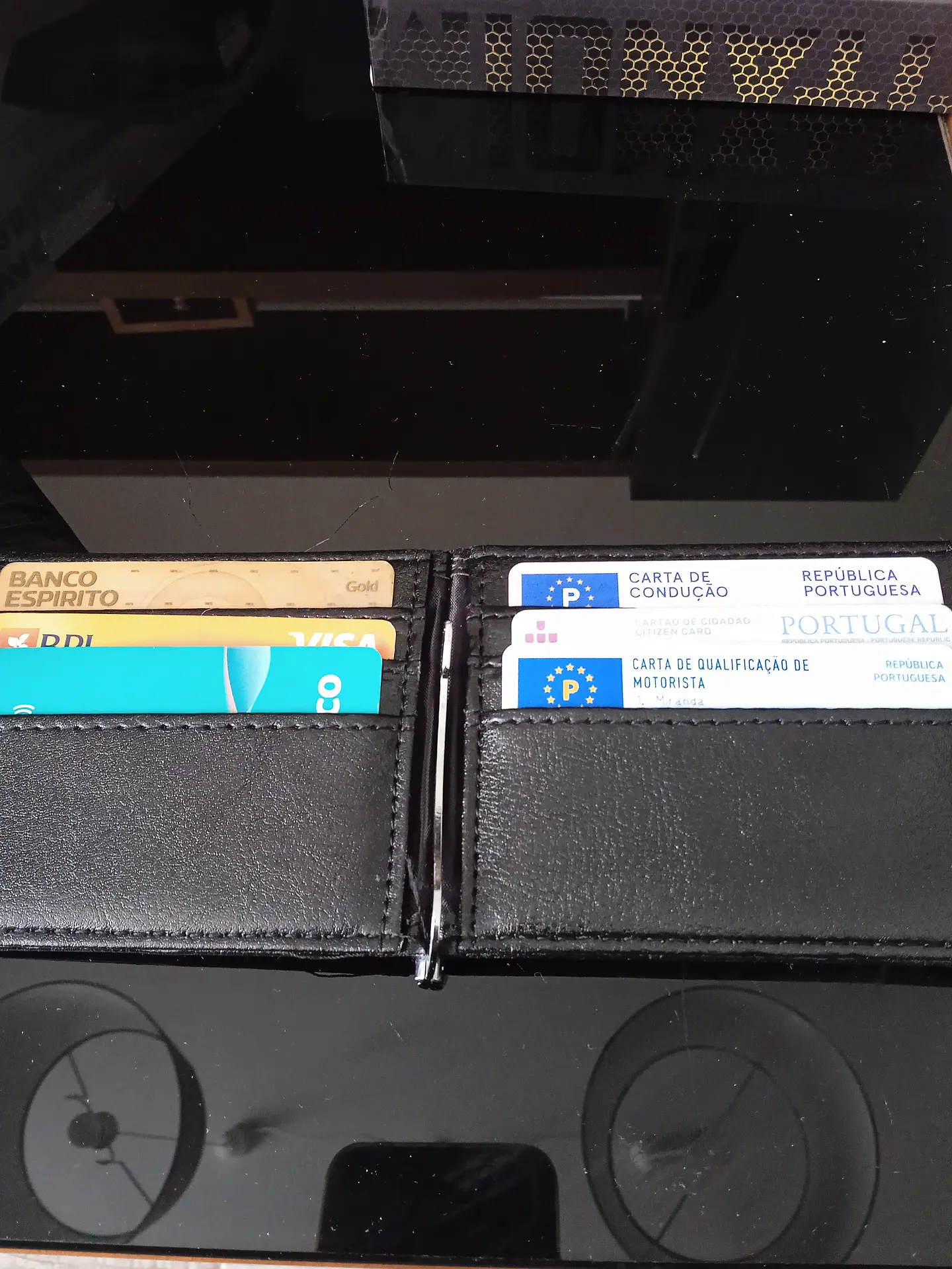 Porta cartões RFDI com porta notas e moedas 2