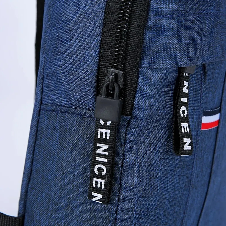 Mochila prática azul 7