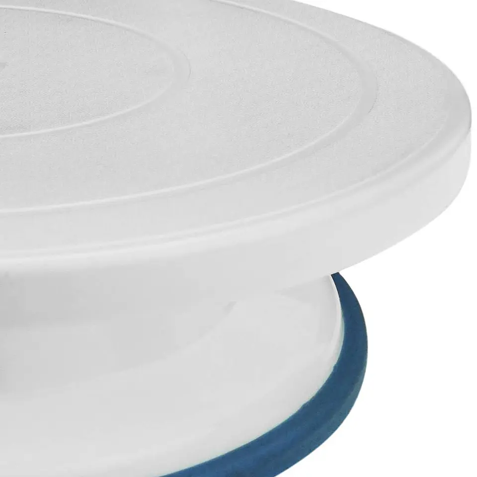 Base giratória para bolos de 28 cm com 6 espátulas. Plataforma giratória branca 8