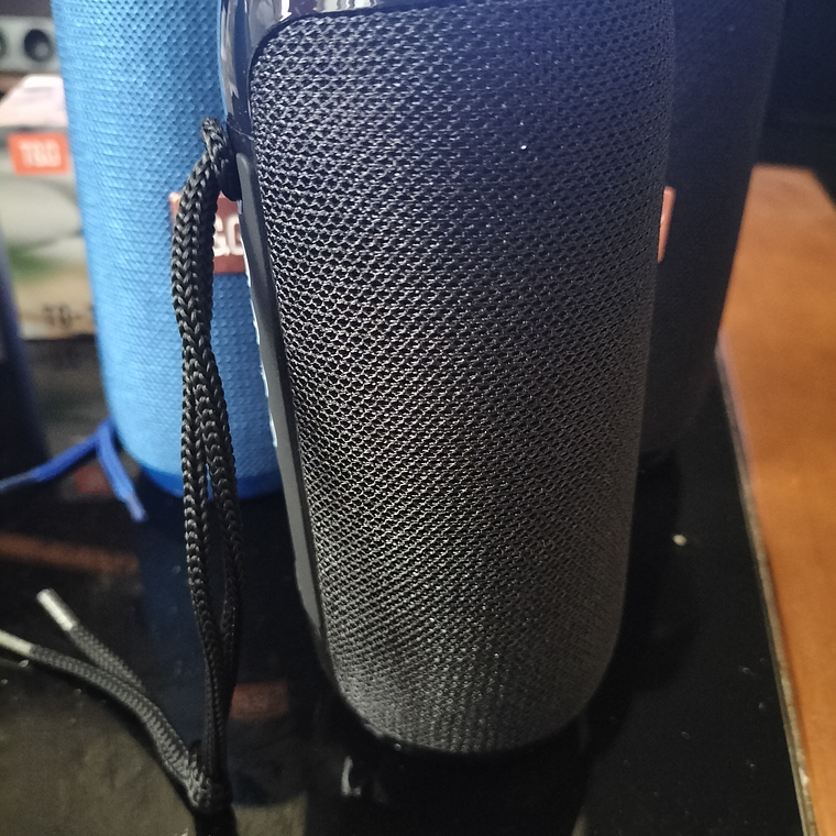 COLUNA SEM FIO BLUETOOTH T&G TG-117 TF 4