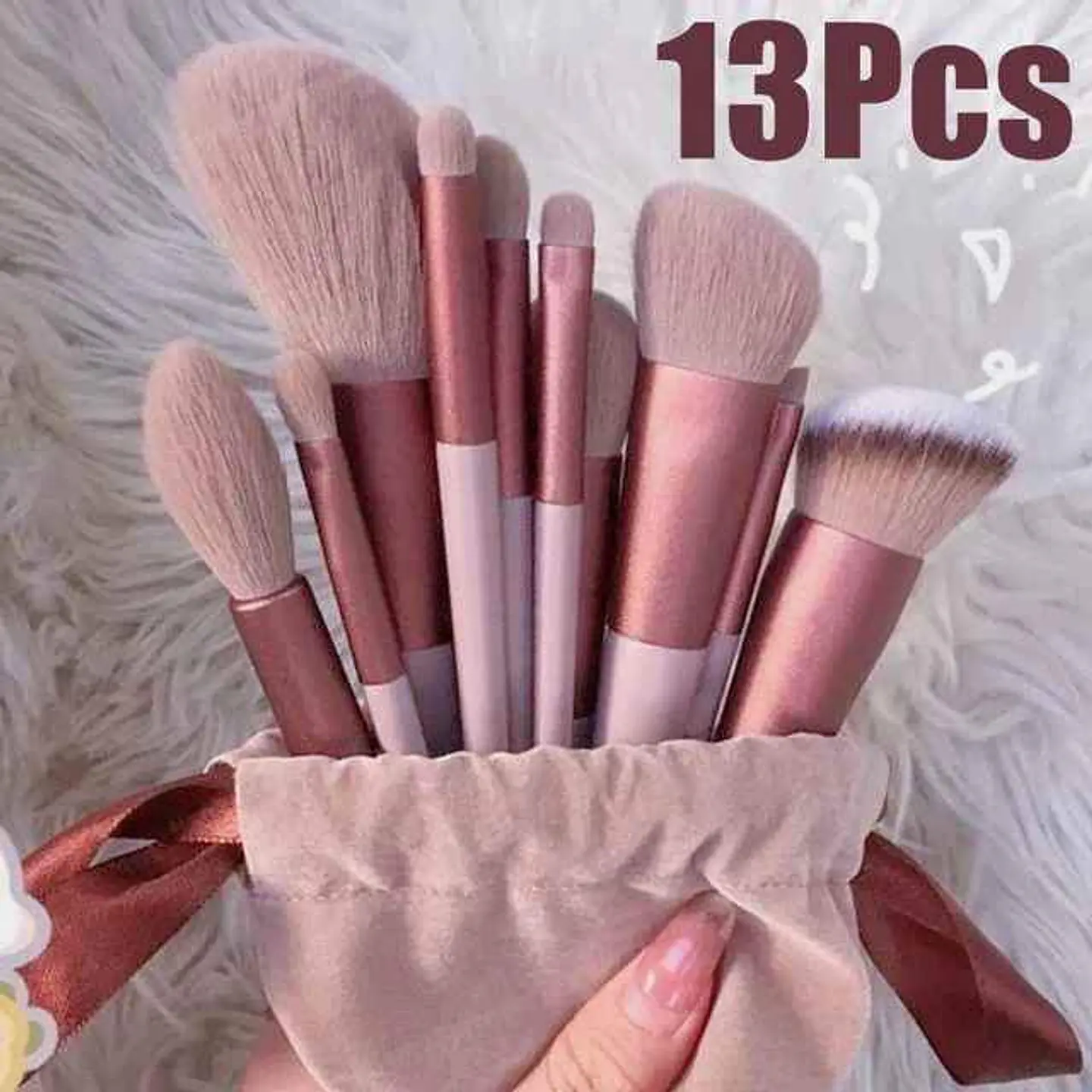 Pincéis de Maquiagem para mulheres com estonjo 1