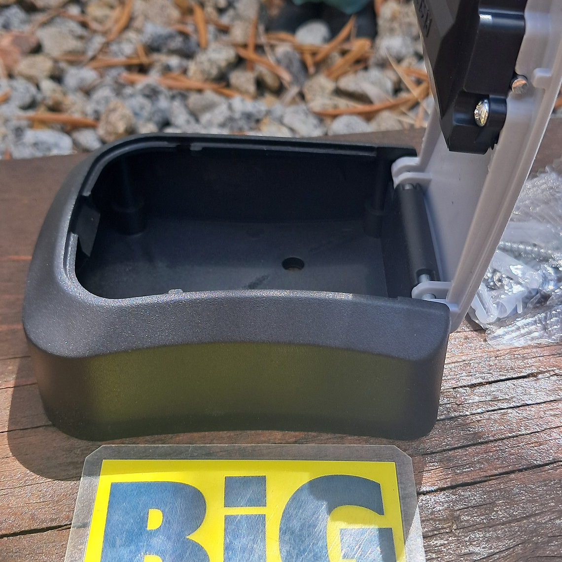 Caixa de bloqueio compacta, feito abs, para se montada na parede 2