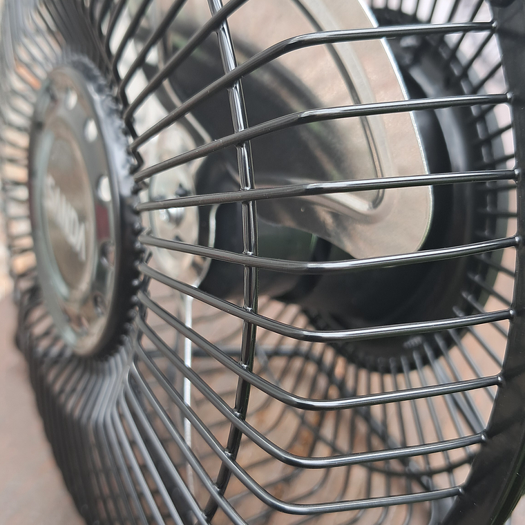 Ventilador de  mesa USB 12v ou 220v 1