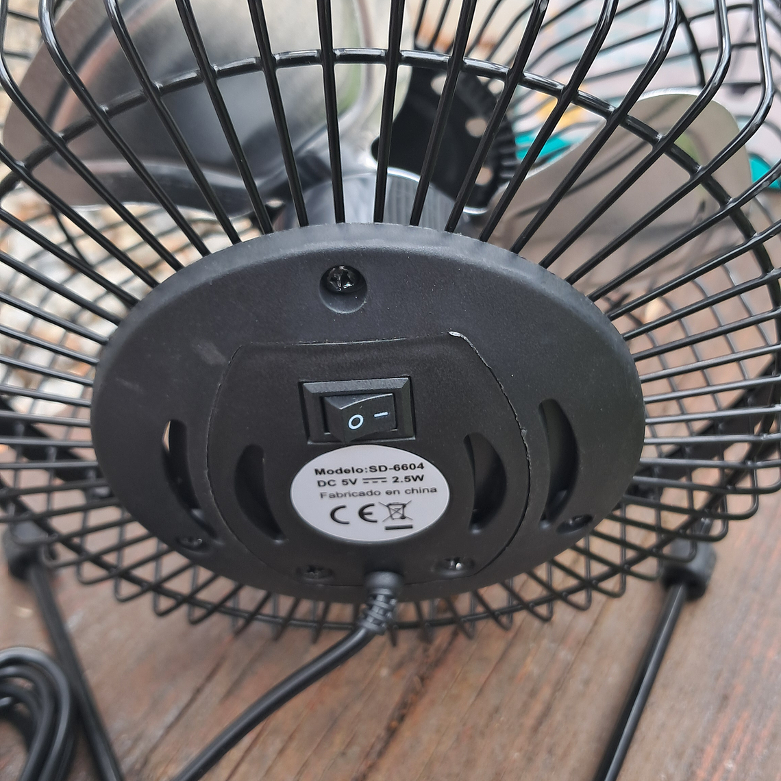 Ventilador de  mesa USB 12v ou 220v 3