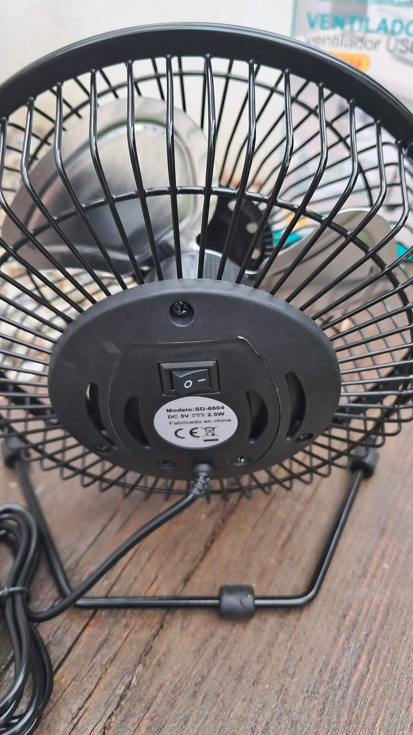 Ventilador de  mesa USB 12v ou 220v 3