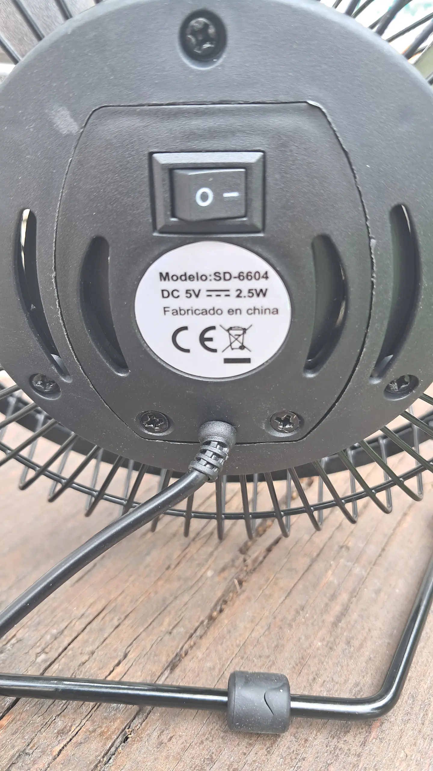 Ventilador de  mesa USB 12v ou 220v 4