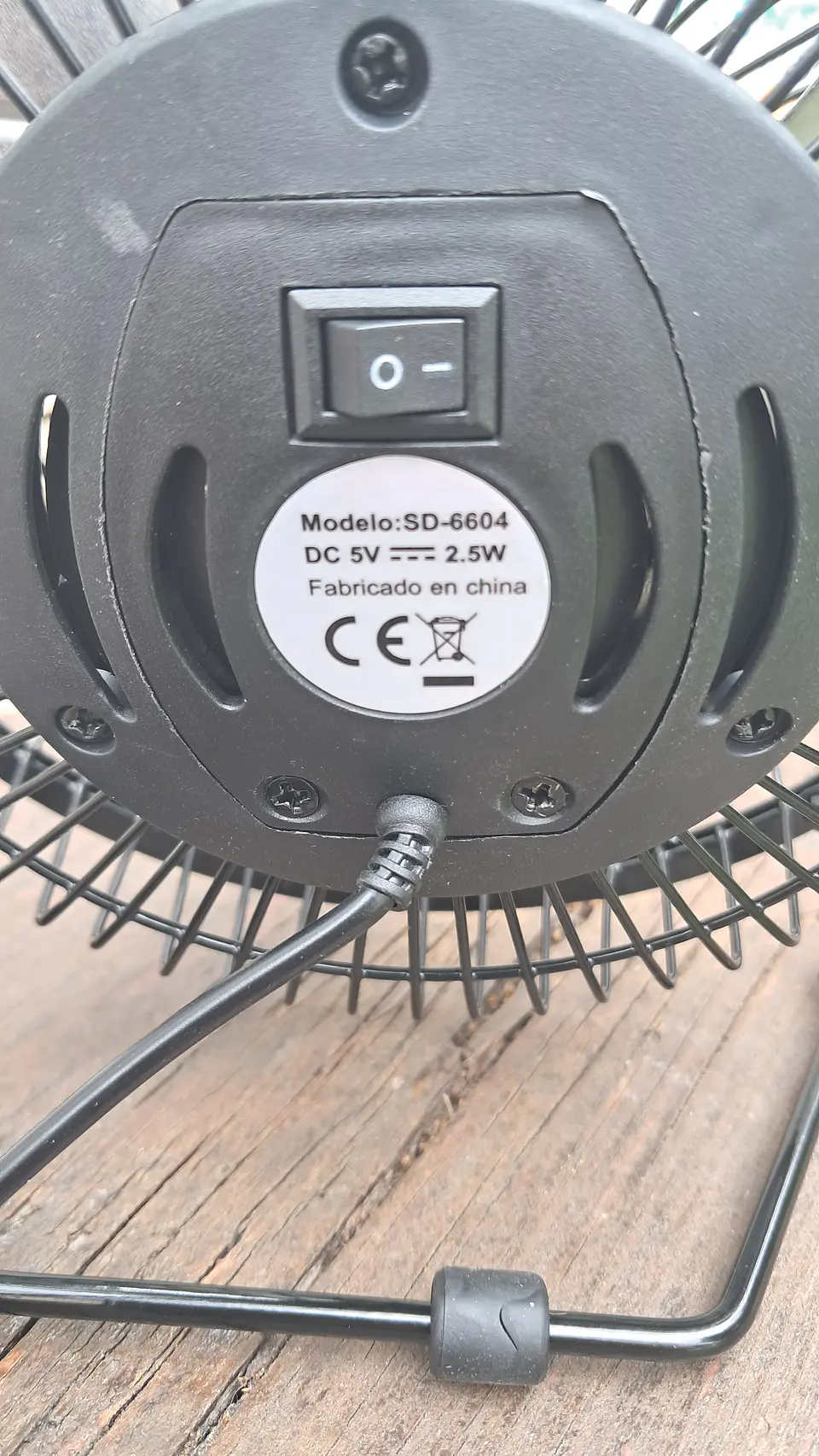 Ventilador de  mesa USB 12v ou 220v 4