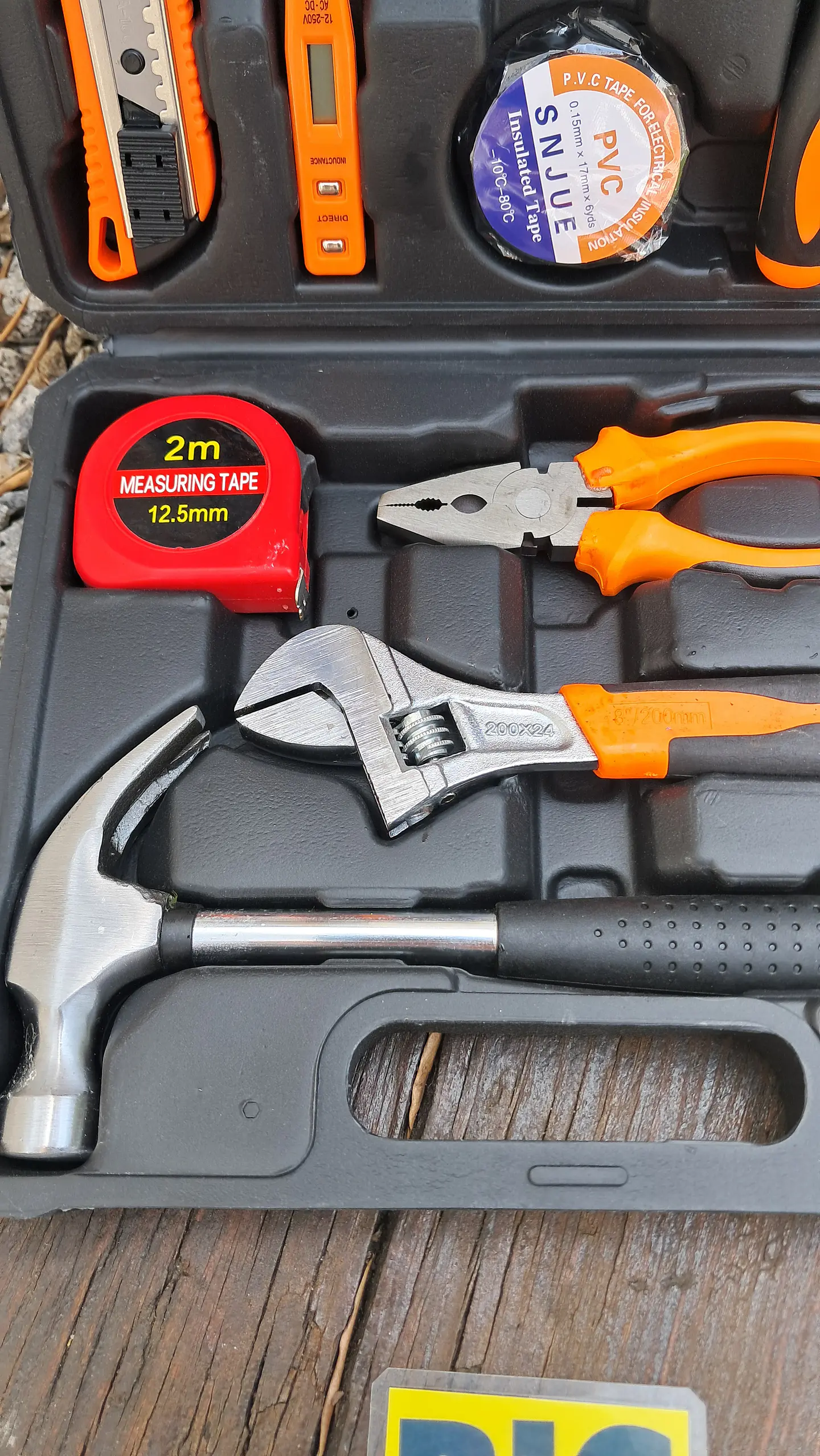 Kit de Ferramentas Básicas de 16 Peças, com mala (novo) 5