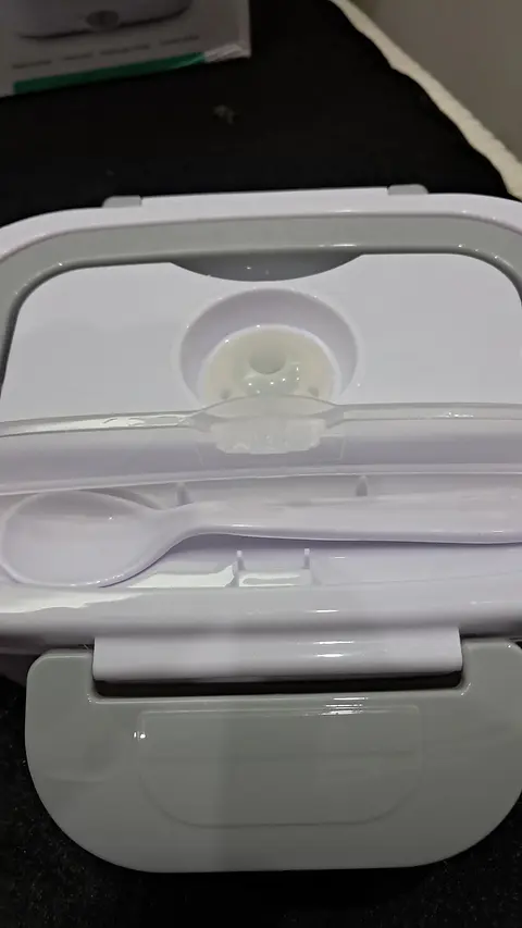Lancheira Eléctrica para ligar a 220v ou ao carro