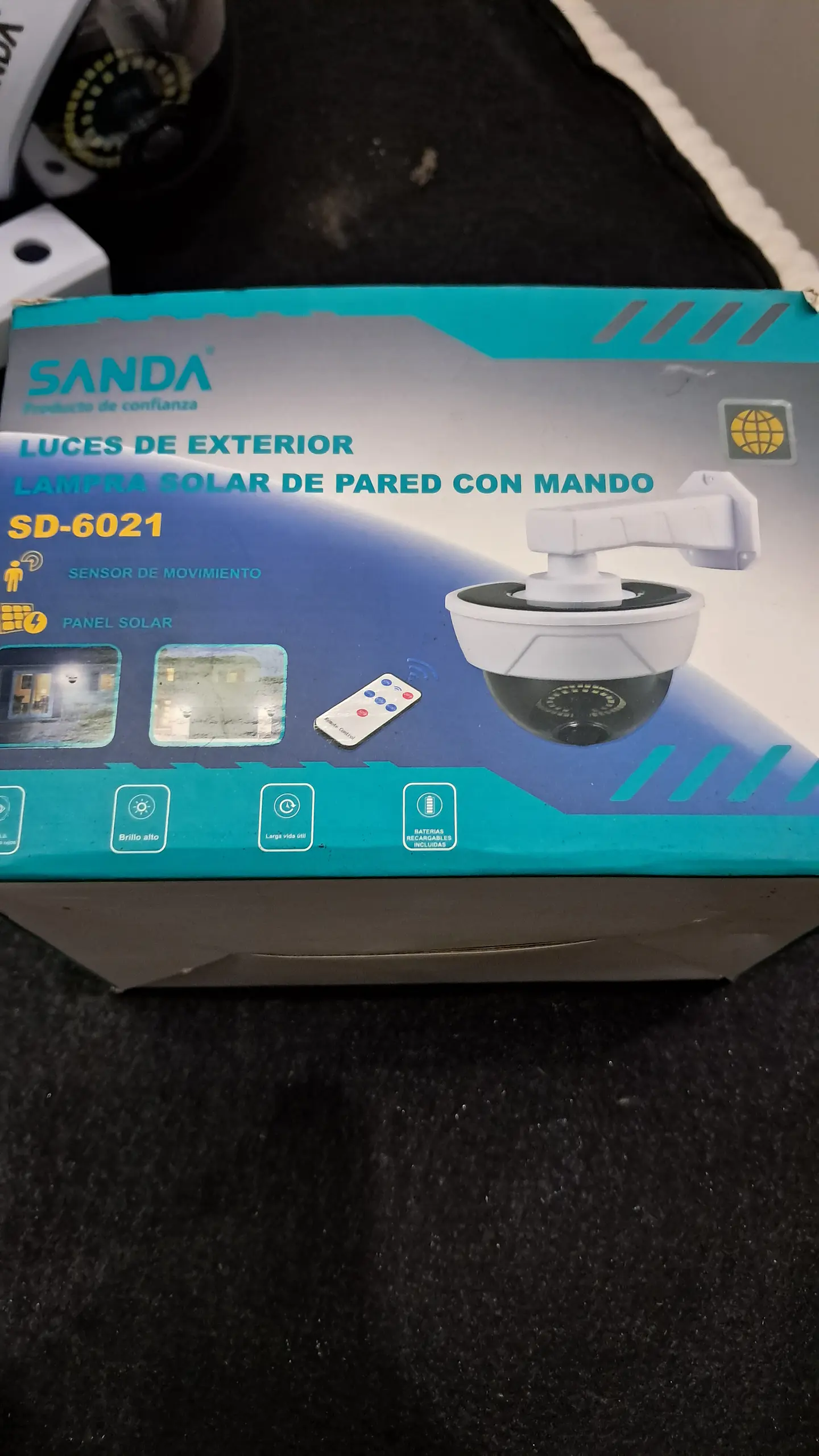 Câmara de segurança falsa, com luz + comando 5