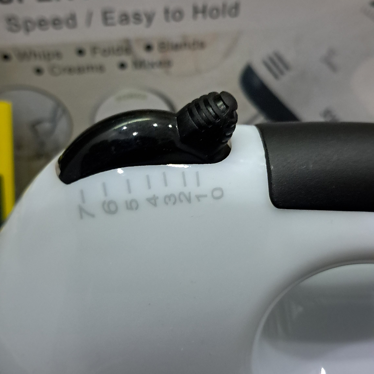 Batedor manual 7 velocidades  10