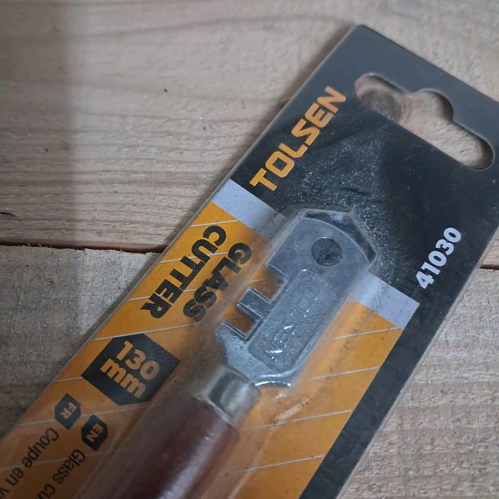 cortador de vidro Tolsen de 130 mm 2