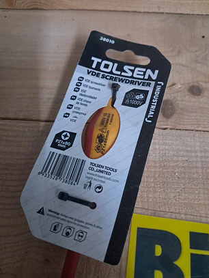 chave de fenda isolada TOLSEN VDE, modelo 38010.