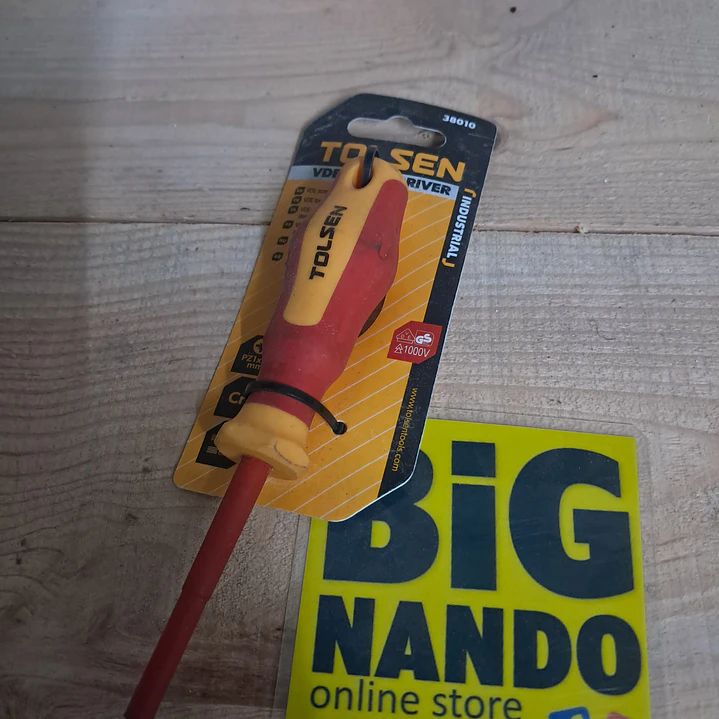 chave de fenda isolada TOLSEN VDE, modelo 38010. 3