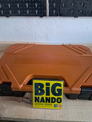 Pistola de pregos + 200 pregos de oferta 