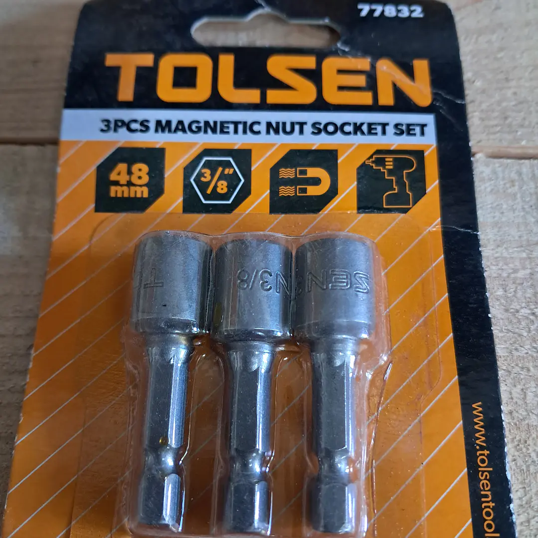 conjunto de chaves de caixa magnéticas da marca Tolsen, modelo 77632.  1