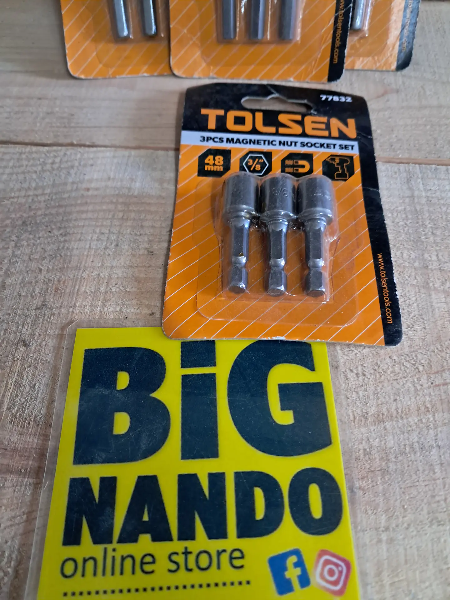 conjunto de chaves de caixa magnéticas da marca Tolsen, modelo 77632.  3