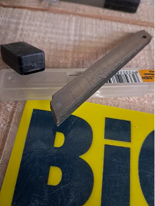 conjunto de 10 lâminas de reposição para x-ato (cutter) da marca Tolse