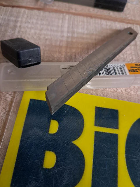 conjunto de 10 lâminas de reposição para x-ato (cutter) da marca Tolse