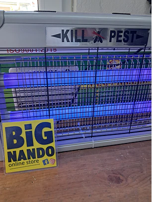 Mata moscas elétrico e mosquitos