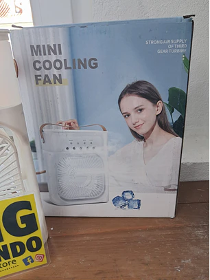 Mini Ventoinha Portátil 3 em 1 