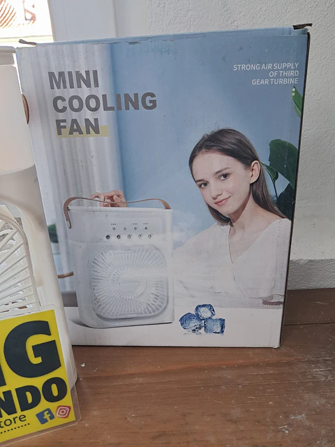 Mini Ventoinha Portátil 3 em 1 
