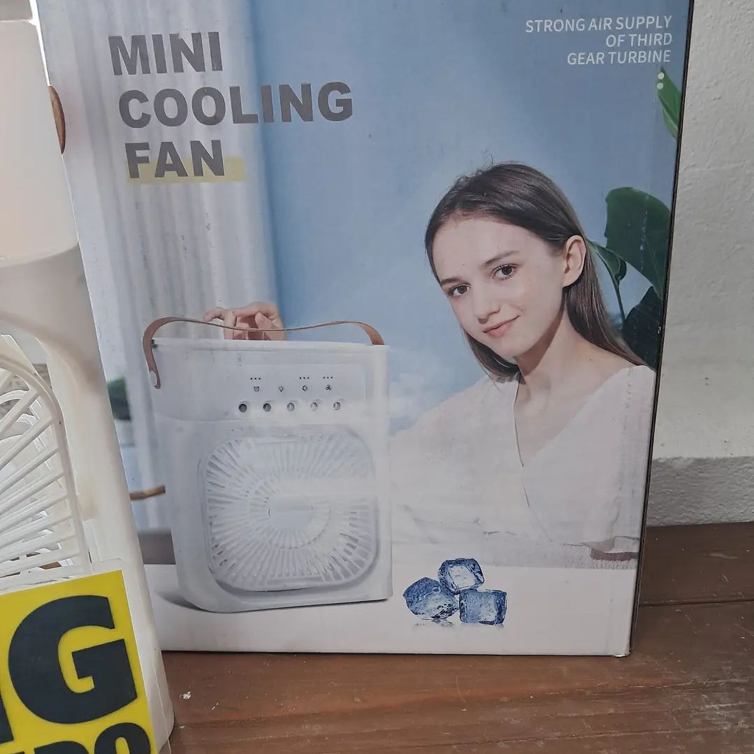 Mini Ventoinha Portátil 3 em 1  1