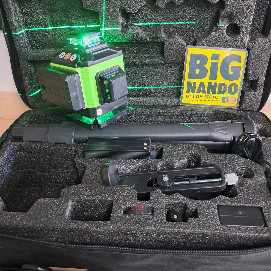 Nível laser 16 linhas 3D + tripé + 2 baterias + comando + Mala  7