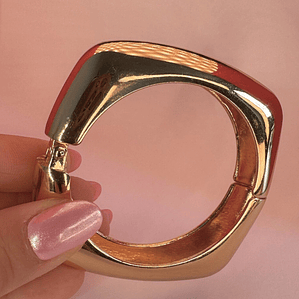 Bracelete Dourado Sofisticado