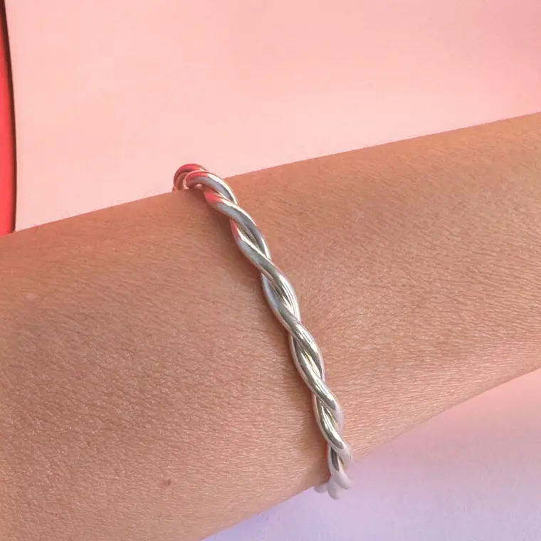 Bracelete Trançado Prateado 1