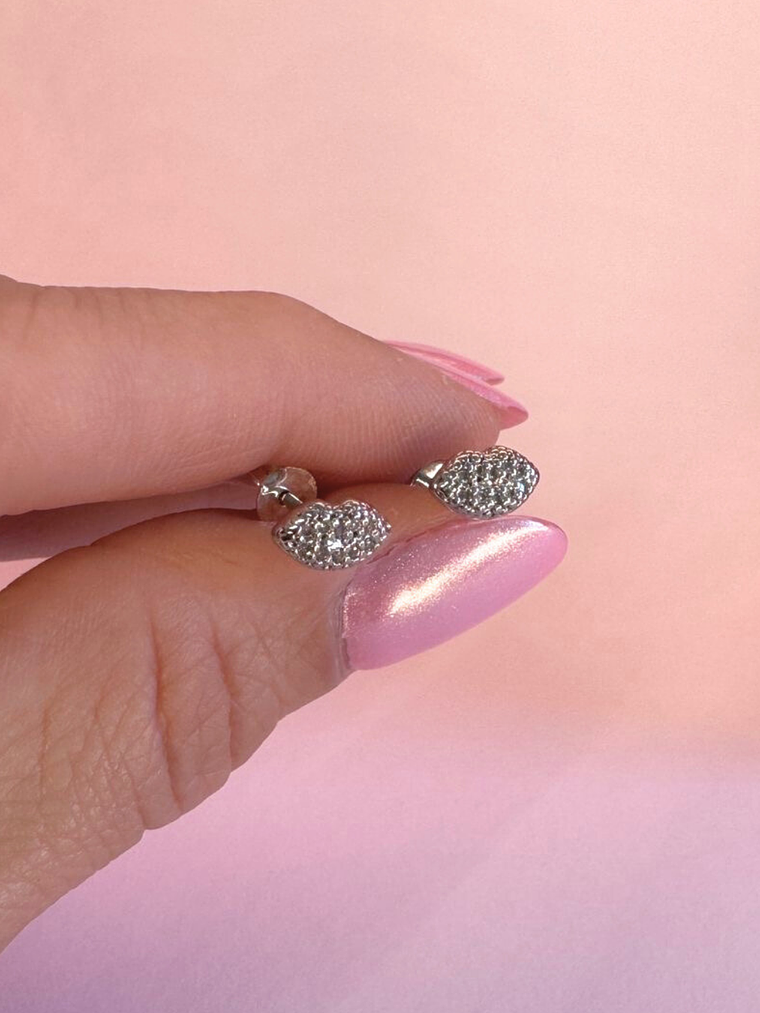 Brinco Prateado Delicado de Beijinho 3