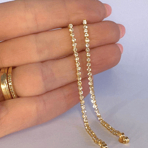 Brinco Comprido com Zircônia